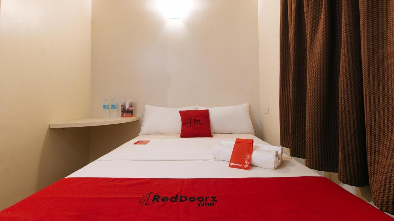 Reddoorz Near Edsa Camp Crame Hotel Manila Eksteriør billede